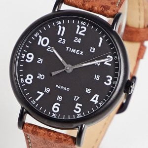 Timex - Klocka med svart urtavla och ljusbrunt läderarmband-Brun/a