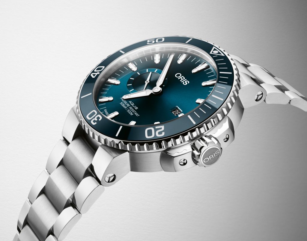 new oris small second aquis 2