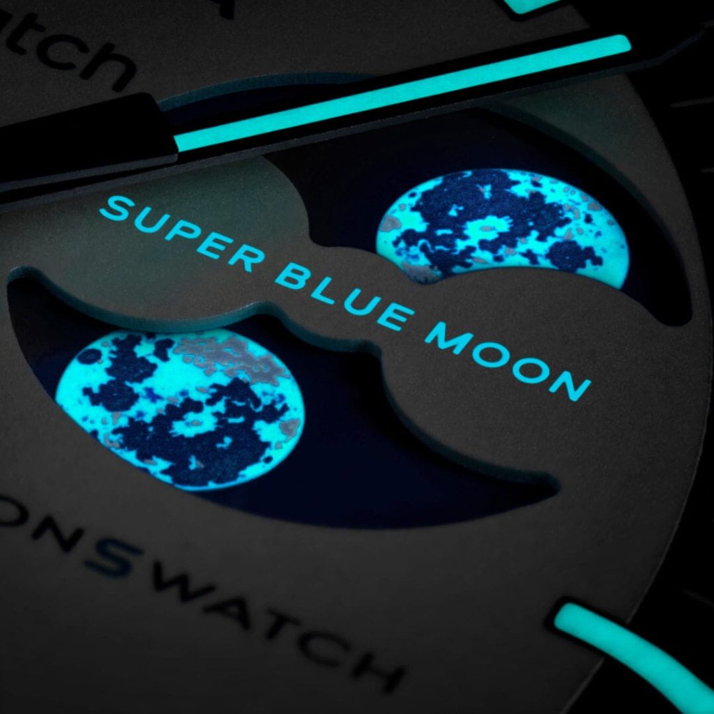 moonswatch mission to the super blue moonphase detalj