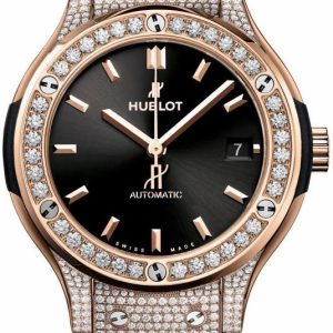 Hublot Damklocka 565.OX.1480.LR.1604 Classic Fusion Svart/Gummi Ø38