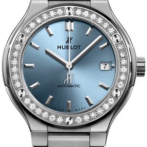 Hublot Damklocka 568.NX.891L.NX.1204 Classic Fusion Blå/Titan Ø38 mm