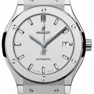 Hublot Herrklocka 548.NX.2610.NX Classic Fusion Silverfärgad/Titan