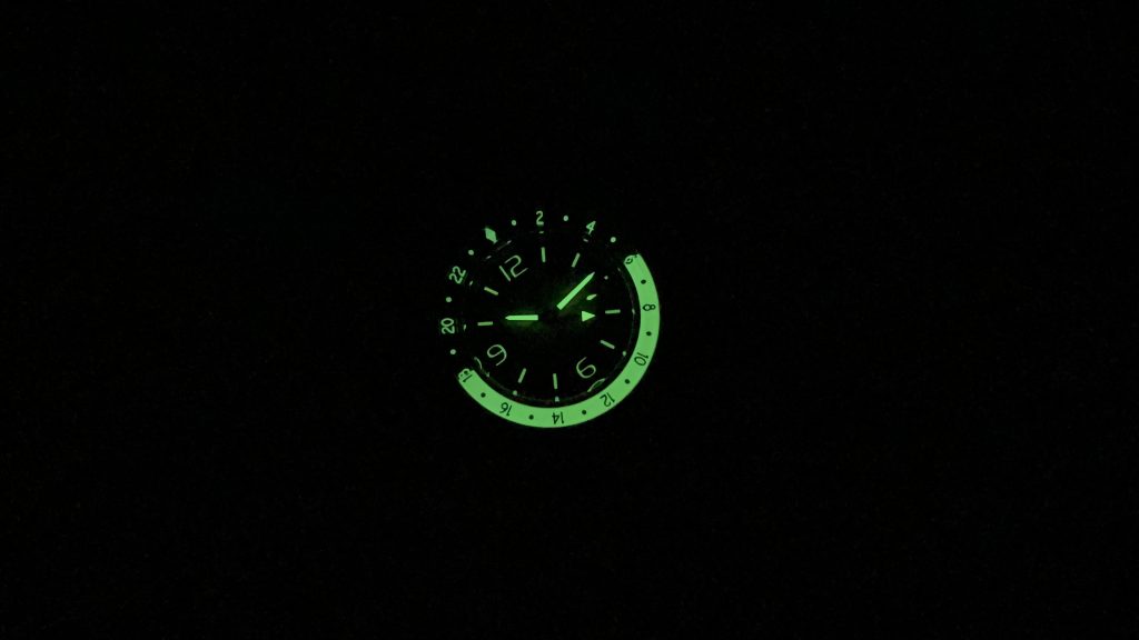 spinnaker fleuss gmt lume shot