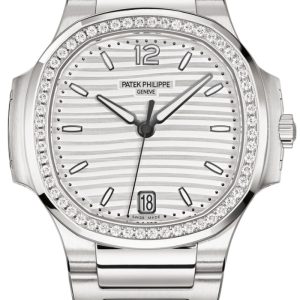 Patek Philippe Damklocka 7118/1200A/010 Nautilus Silverfärgad/Stål