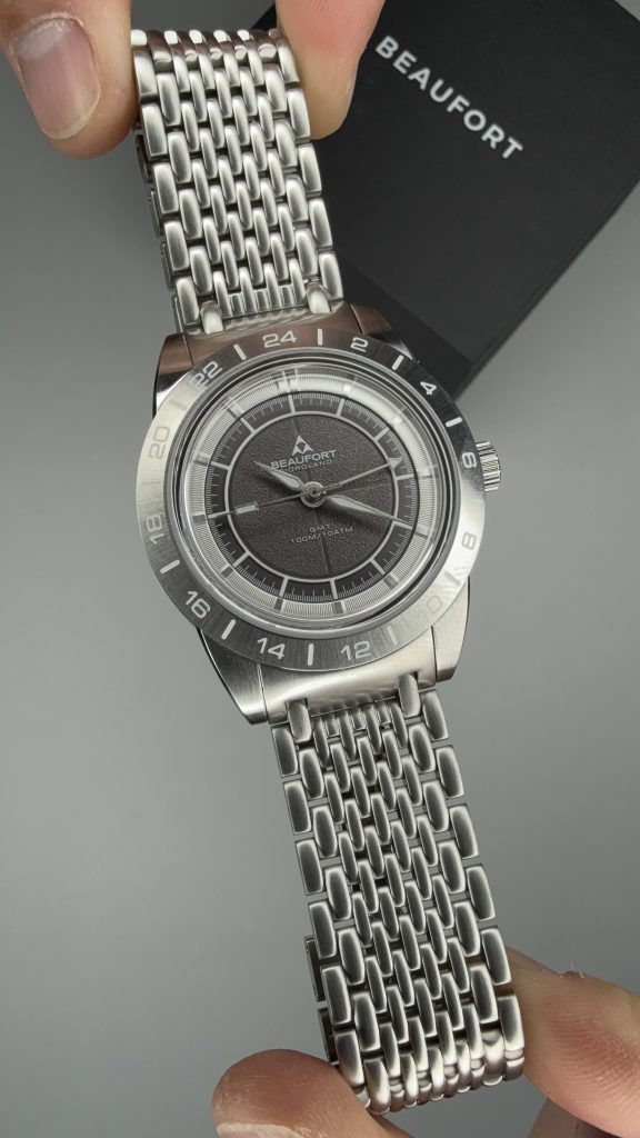 beaufort fiordland gmt martini grey beadsbracelet