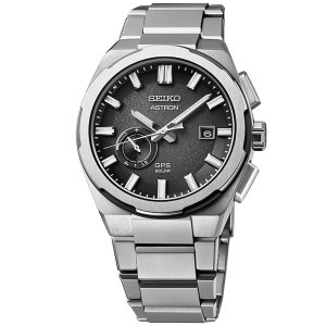 Seiko Astron 3X SSJ025J1 - Herr - 42 mm - Analogt - Quartz - Safirglas