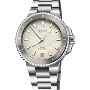 ORIS Aquis Date 36.5mm