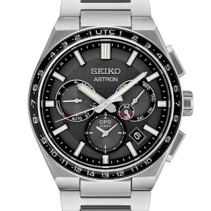 SEIKO Astron GPS Solar Titan 43mm