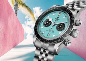 tudor blackbay chrono_flamingoblue_tiffanyblue (2)