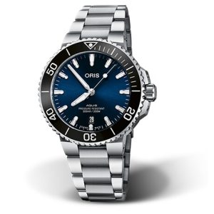 ORIS Aquis Date