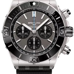 Breitling Herrklocka EB0136251M1S1 Super Chronomat B01 44 Grå/Gummi