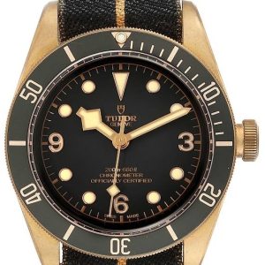 Tudor Herrklocka M79250BA-0002 Black Bay Grå/Textil Ø43 mm