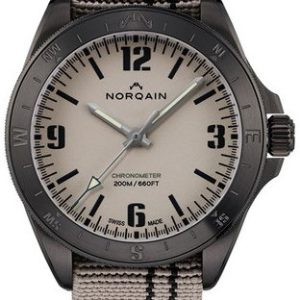Norqain Herrklocka NNB1001BBWA/IL107/15NBF Adventure Beige/Gummi Ø40