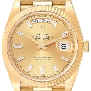 Rolex Herrklocka 228238-0005 Day-Date 40 Champagnefärgad/18 karat