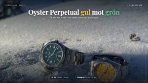 rolex oyster perpetual 36 med gul urtavla och oyster perpetual 41 med mörkgrön urtavla i snö – jämförelse