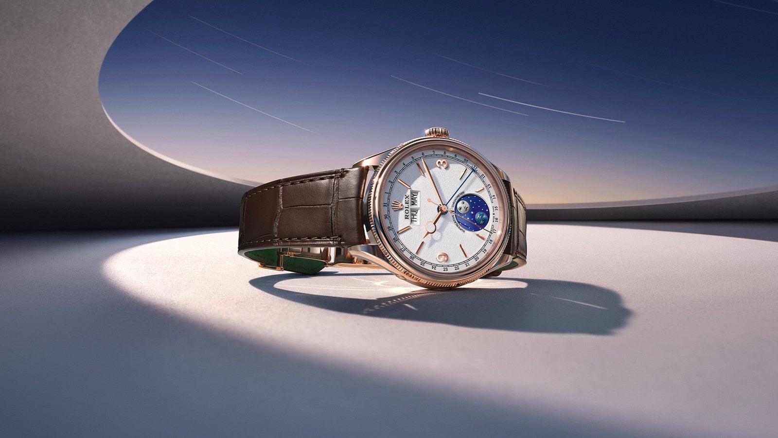 rolex perpetual padellone ref. 53505-0002 i everose-guld på mattbrunt alligatorband med vit urtavla