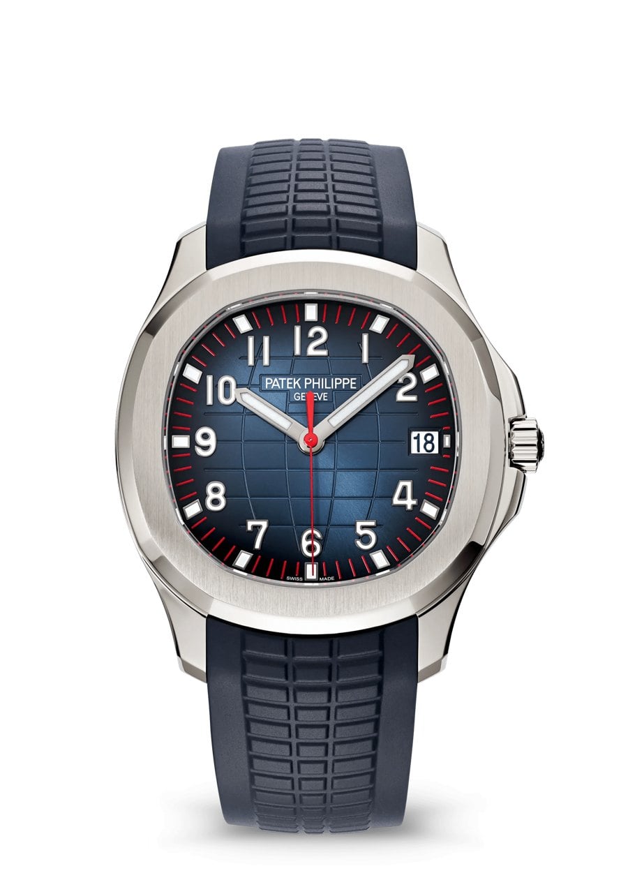 Patek philippe aquanaut 5167a-014 i stål med blå solfjäderurtavla, svart tonad kant och röda detaljer patek philippe aquanaut 5167a-014 i stål med blå solfjäderurtavla, svart tonad kant och röda detaljer